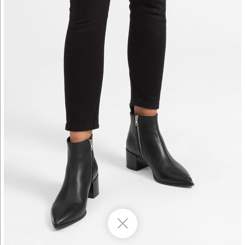 Everlane black Leather Boss Boots